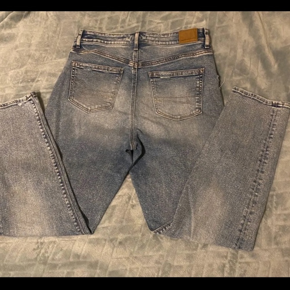 American Eagle Stretch Mom Jeans